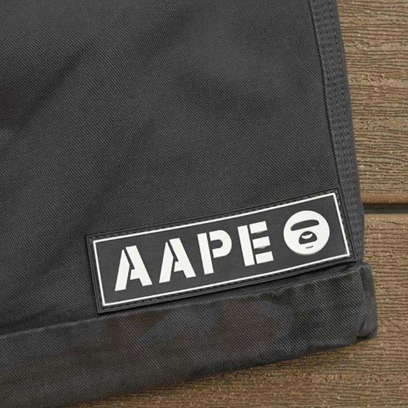 AAPE Camouflage Print Drawstring Black Shorts - Picture 10 of 16